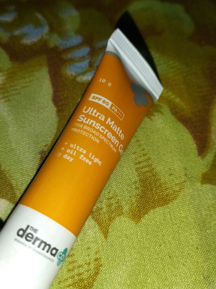 The DermaCo Ultra Matte Sunscreen Spf60 PA++