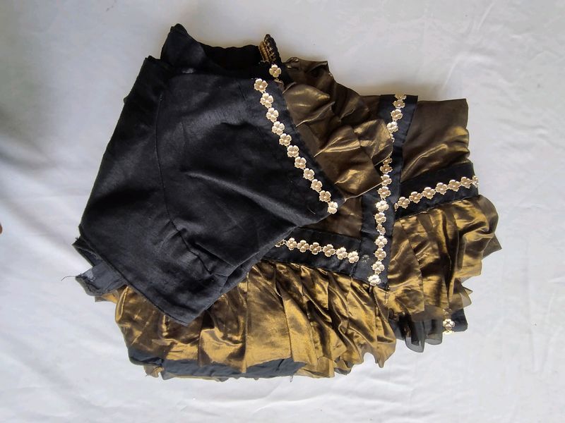 Black And Gold Saree