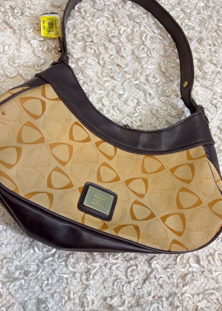 🇮🇹 Liz Claiborne Imported Luxury Shoulder Bag