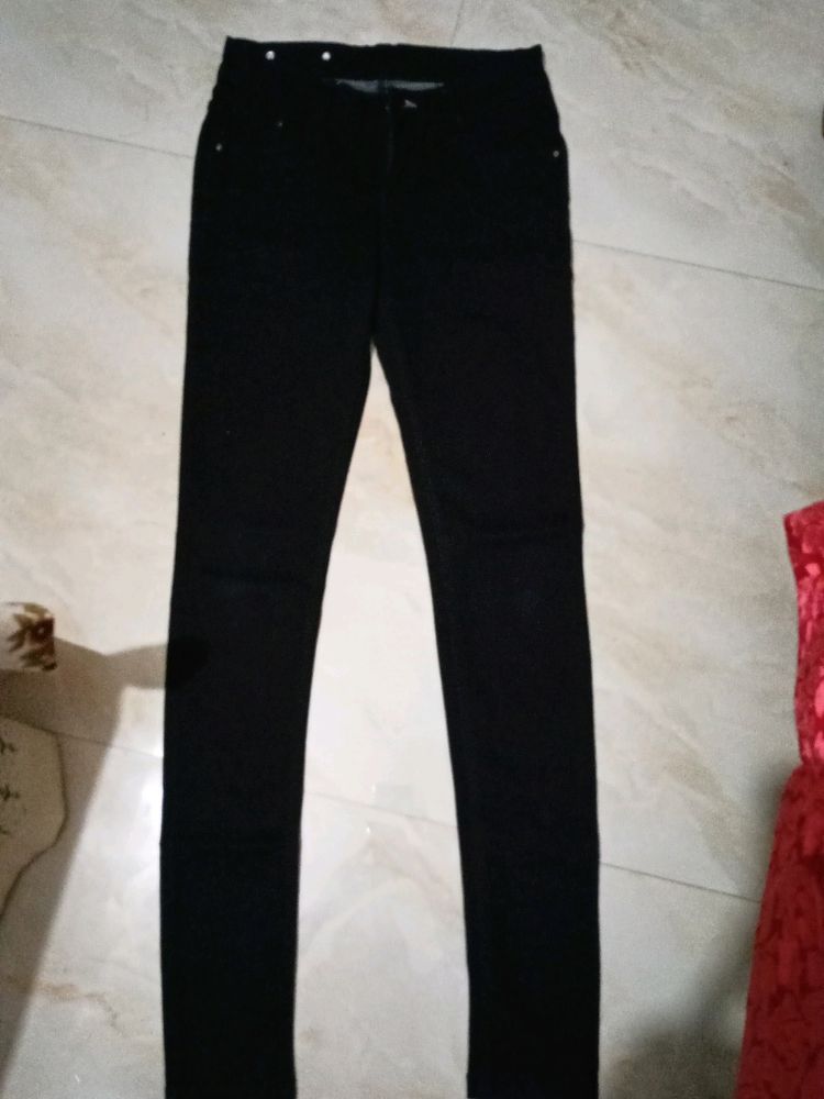 Black Slim Jeans