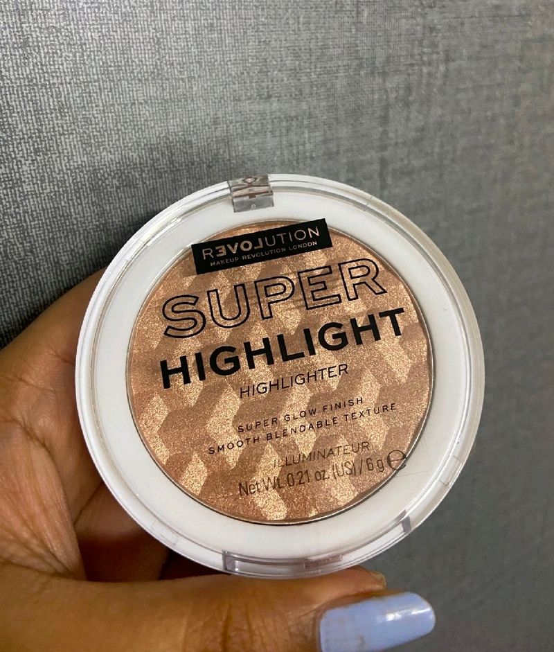 Makeup Revolution Suger Highlight Highlighter