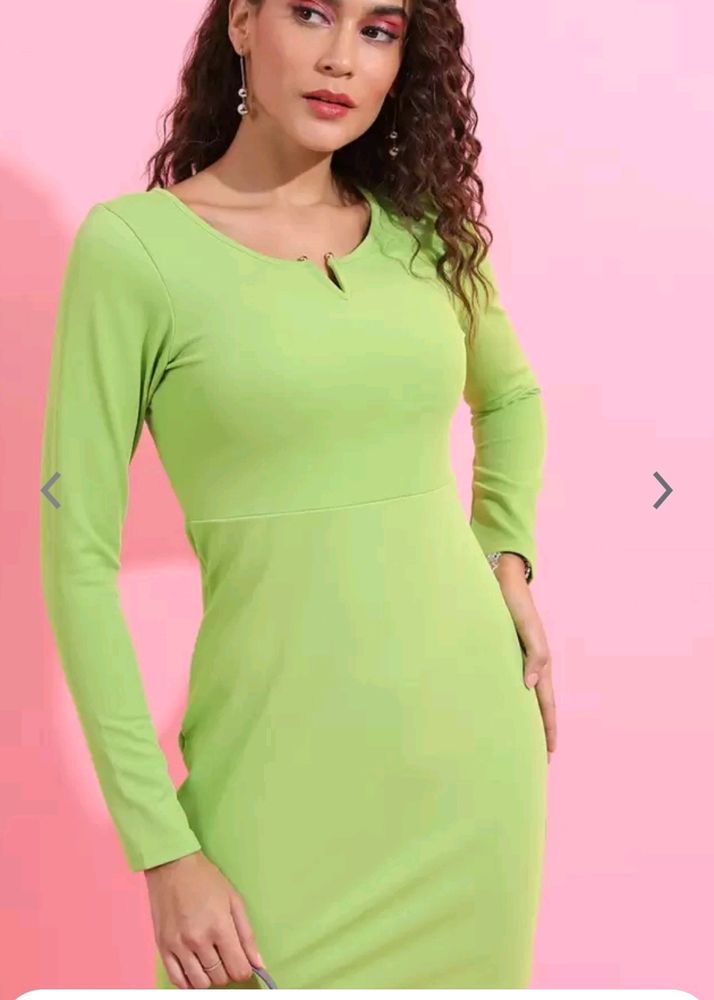 Lime Green Long Sleeves Sheet Dress