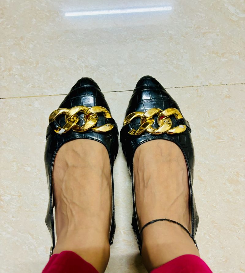 Formal Black Flats