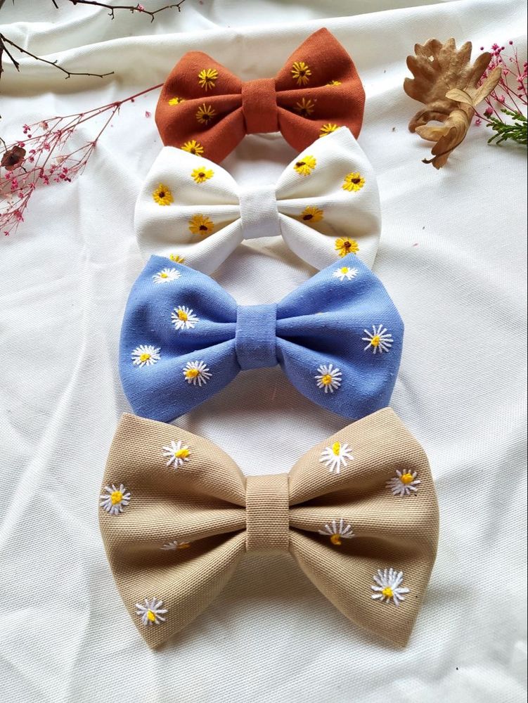 Combo Of Embroidered Bow Clips