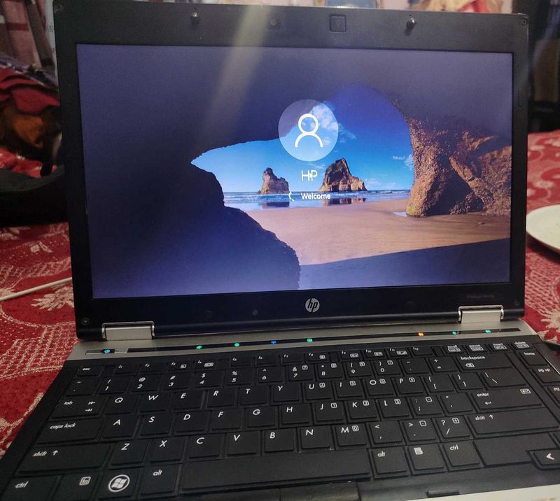 HP Elitebook Laptop With All Accessories