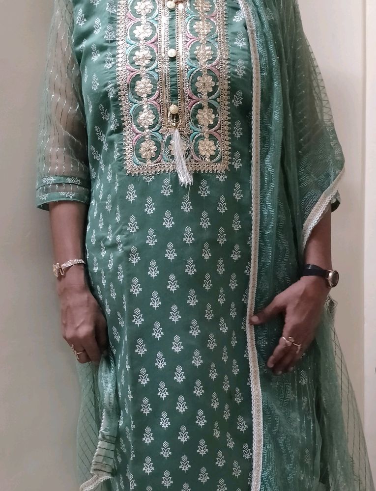 Kurti Set