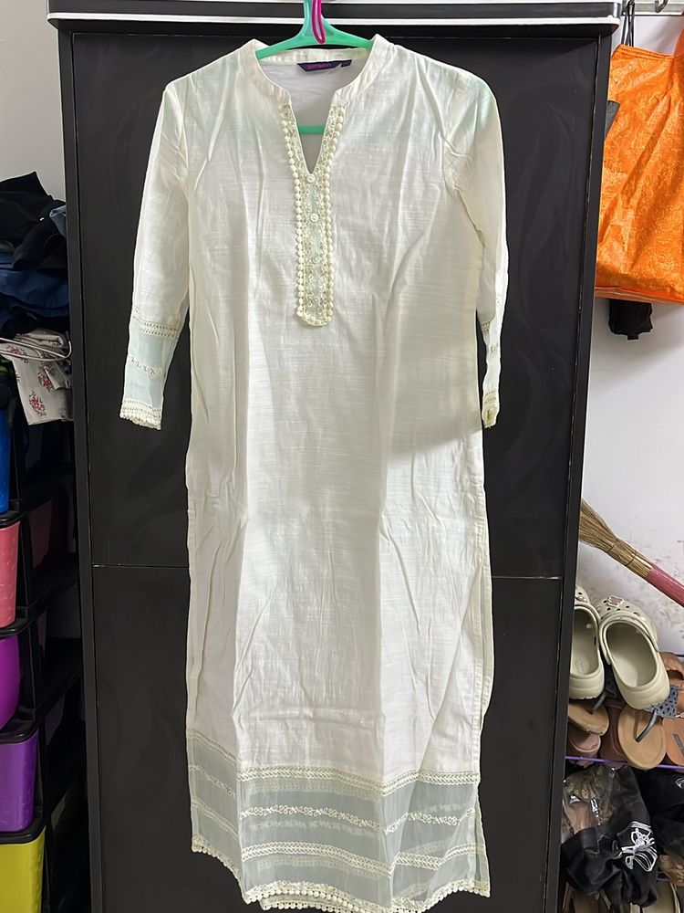 Kurta With Dupatta And Pants