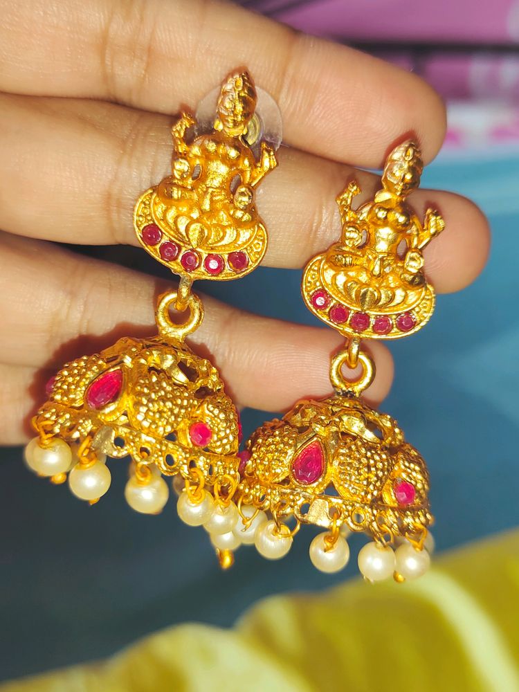 temple earring