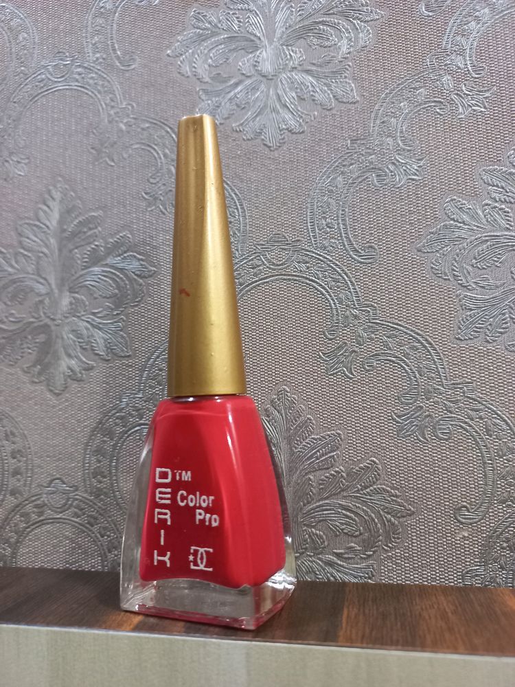 Red Nail Paint