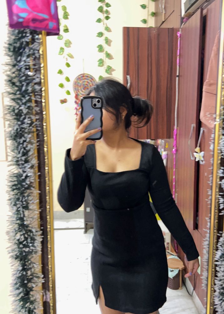 Imported body fitted dress😍🥹