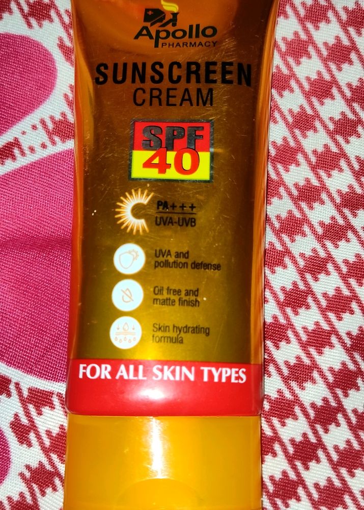 Apollo sunscreen SPF 40