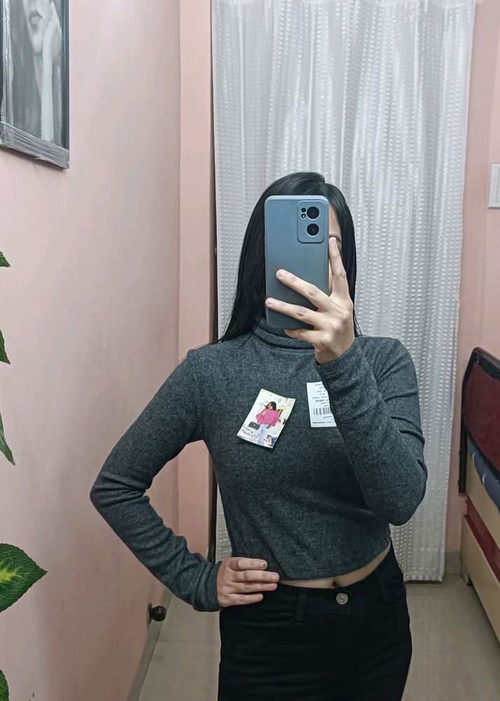 Crop Highneck