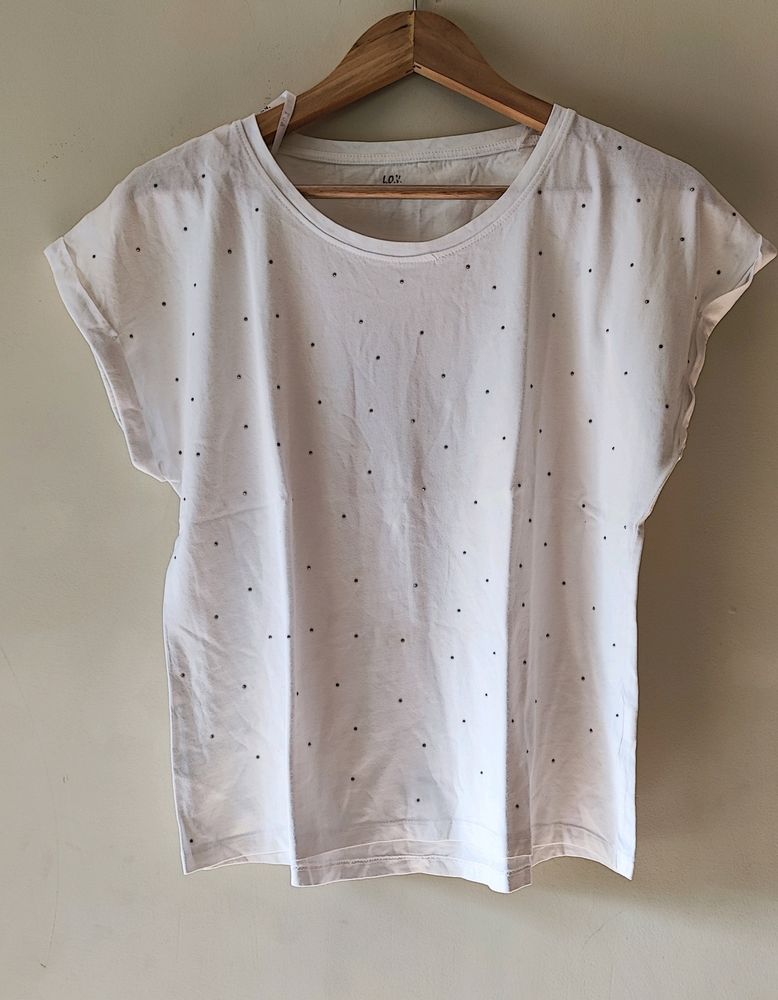 Studded Basic white T-shirt