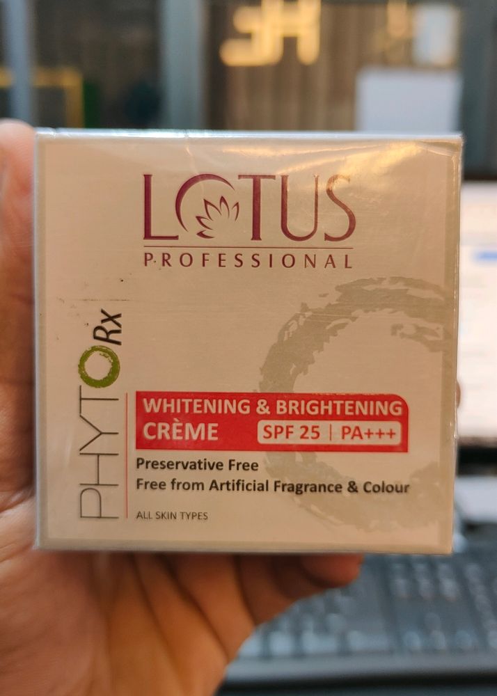 Lotus Professional Phyto Rx Whitening & Brightenin