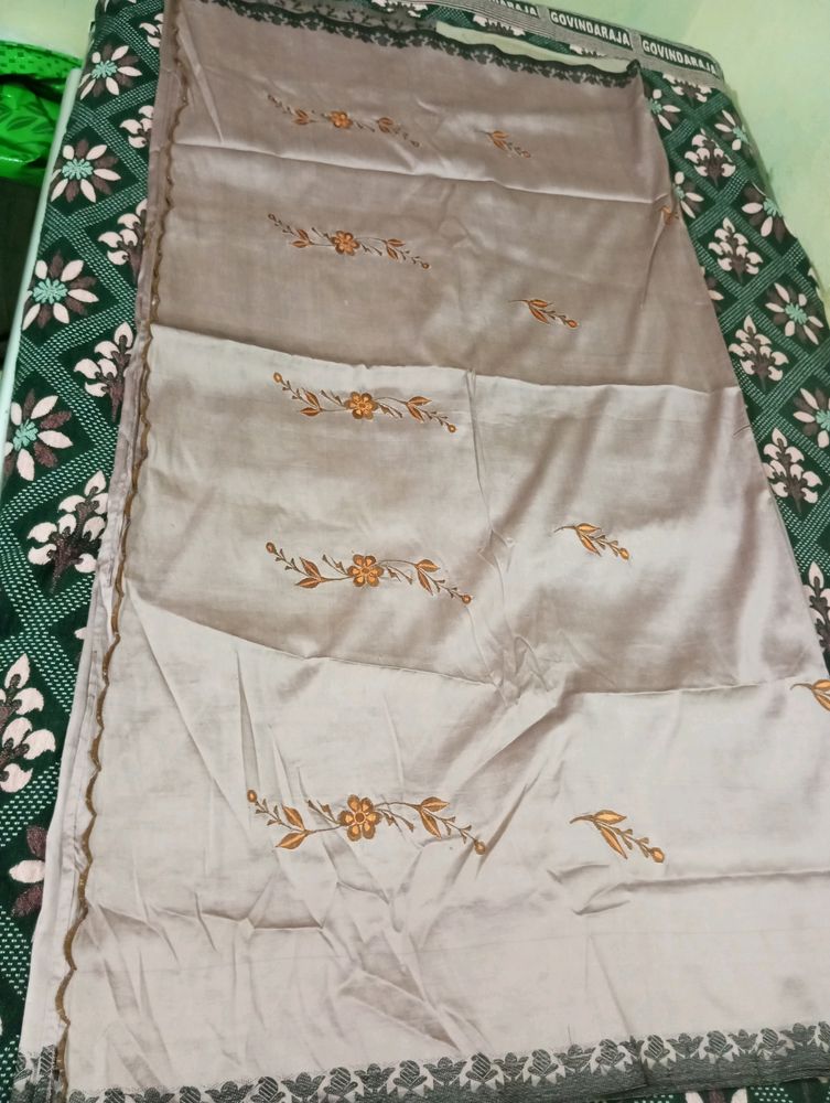 🥳mauve Pink Color Embroidery Saree🥳