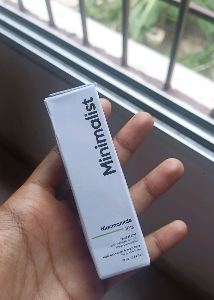 Minimalist Face Serum