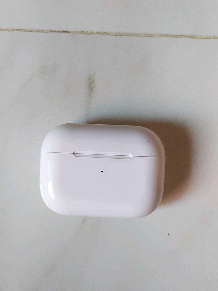 White Airpod