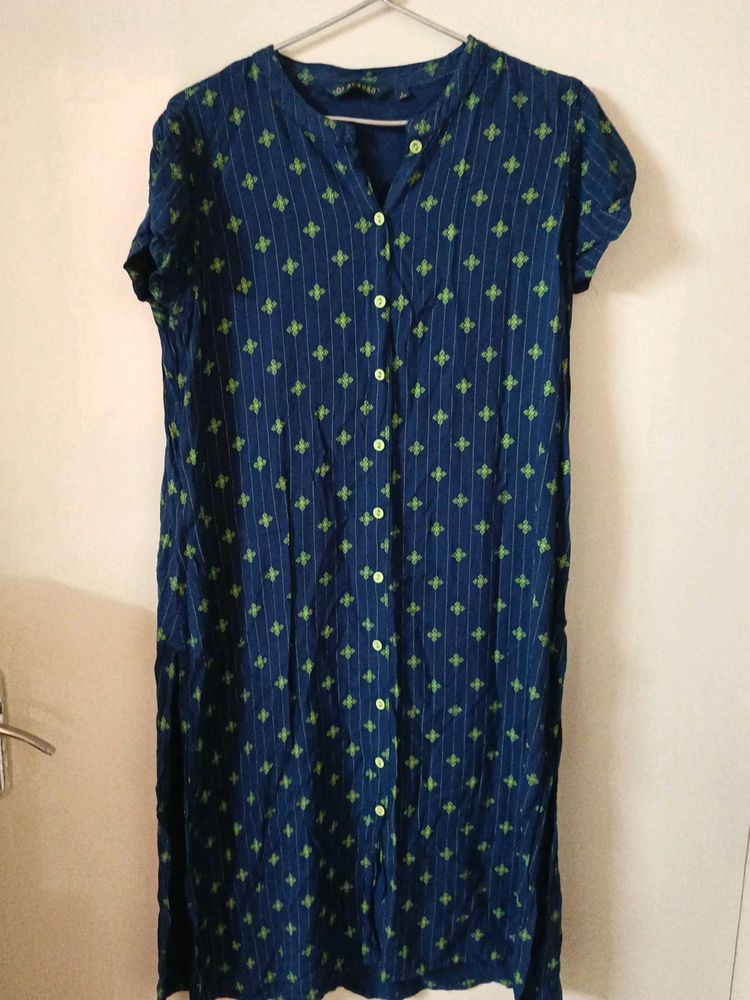 Avaasa Size L Kurta