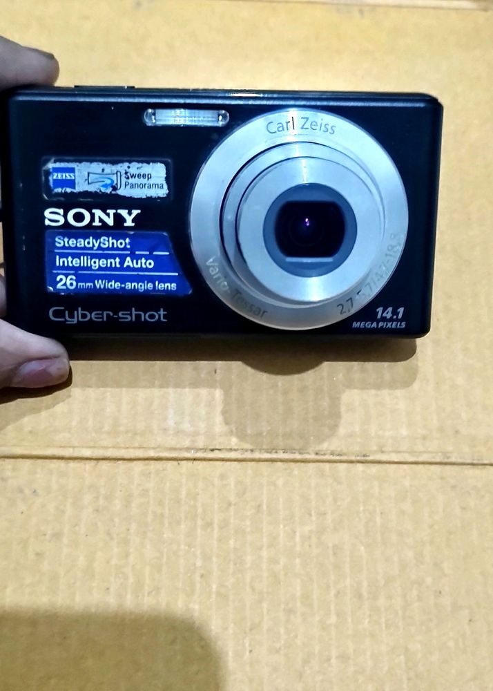 Sony Camera 14.1Megapixels For Sale