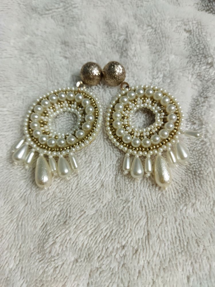 Off White Earrings