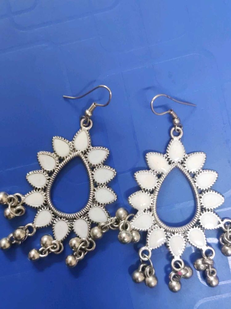 White Ethnic Earings