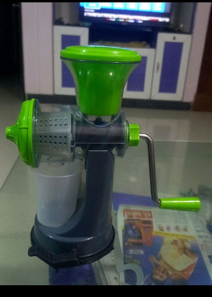 Mini Portable Juicer