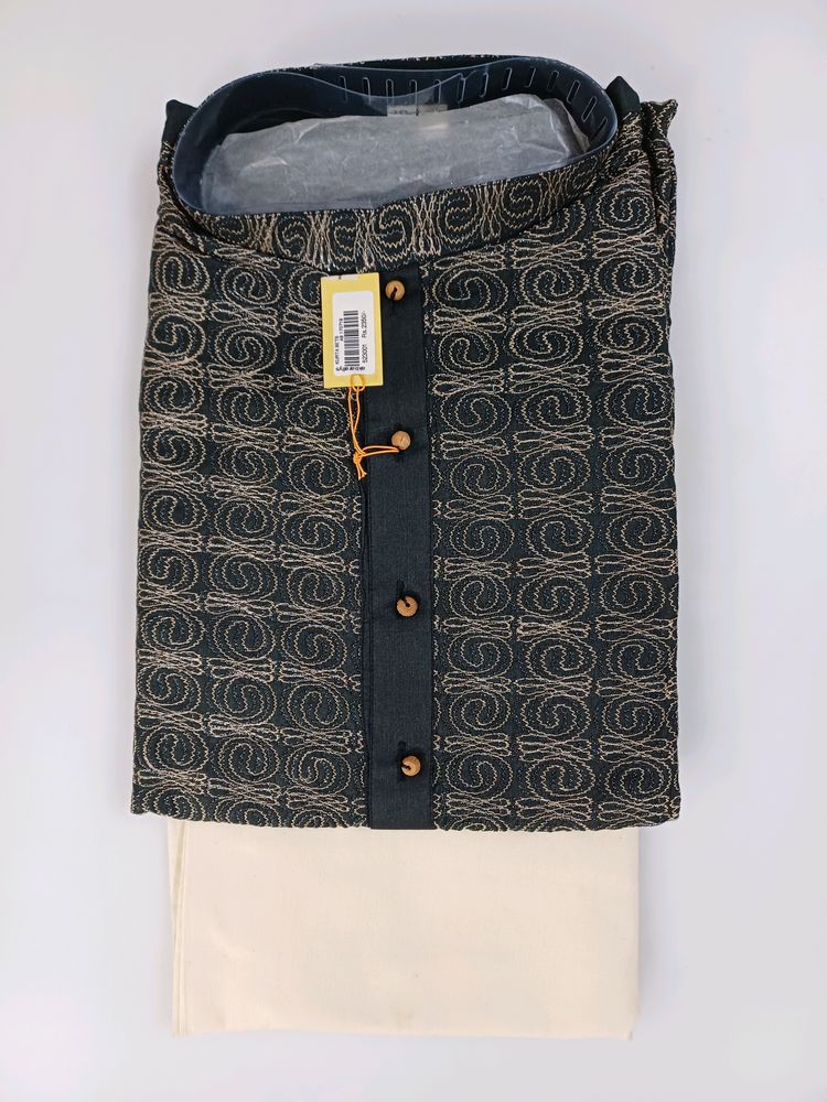 Kurta Chudidar Set (Black With Pattern)