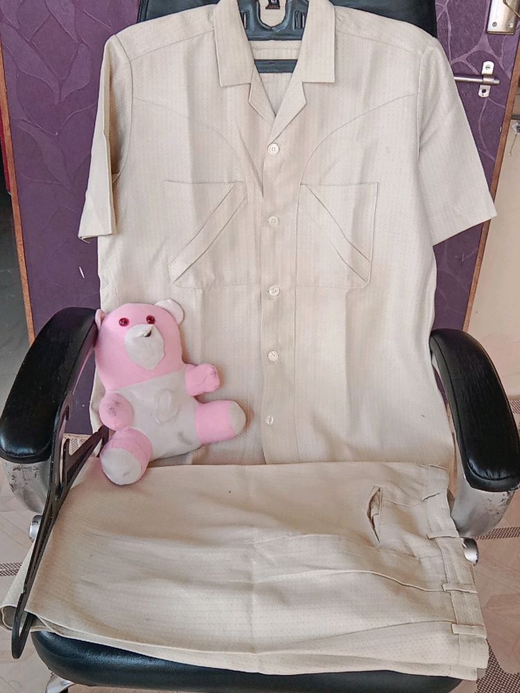 Safari Suit Men Condition Good