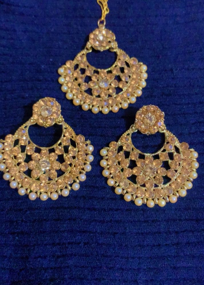 Beautiful Wedding Earrings & Teeka