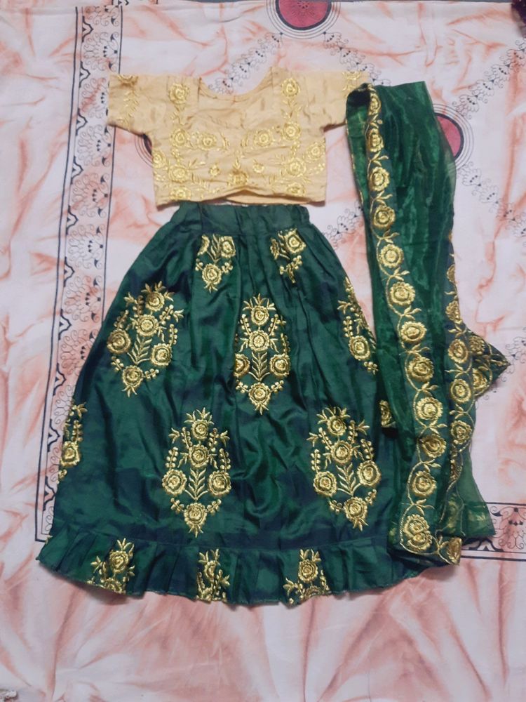 Girls Lehnga Choli With Dupatta Only Cash No Coins