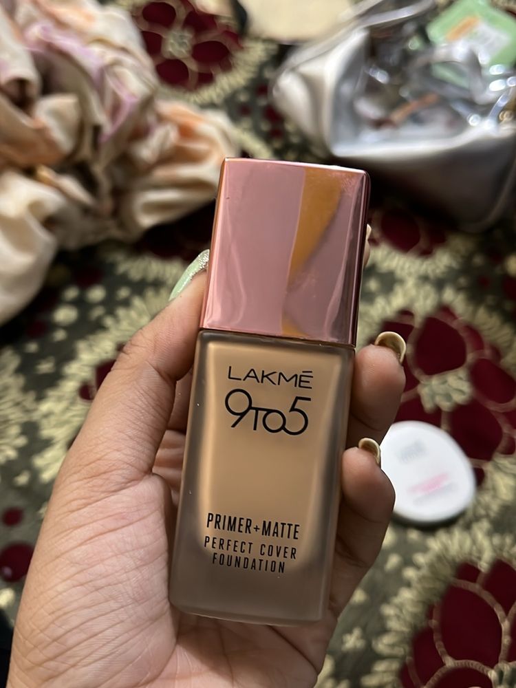 Lakme 9to5 Foundation