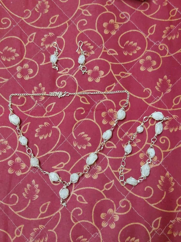 White Stone Necklace, Earing And Bracelet Set