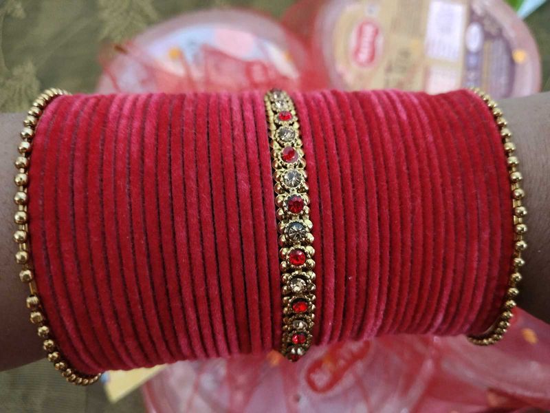 Bangles With Chudiya Set