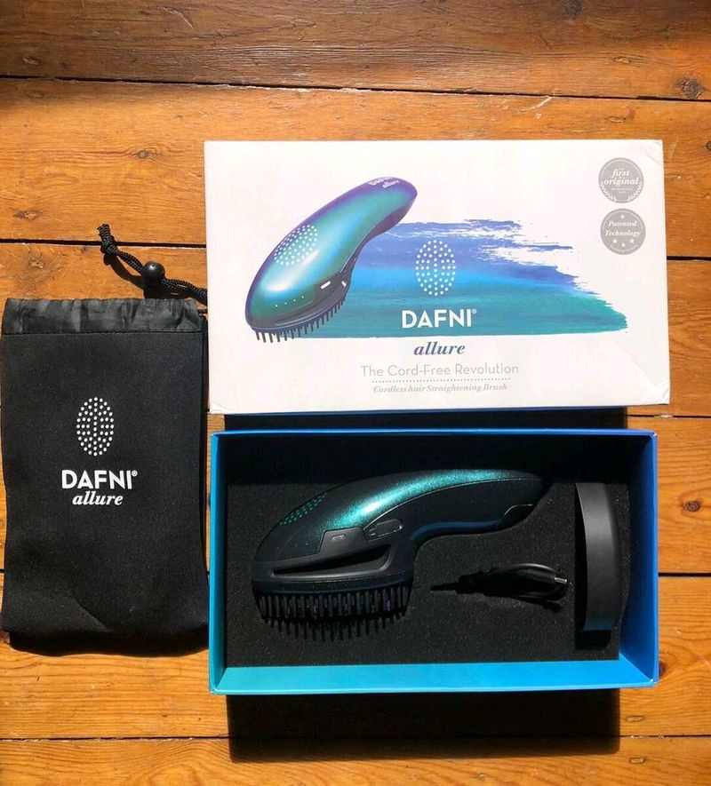 Dafni Allure Hair Straightening Brush