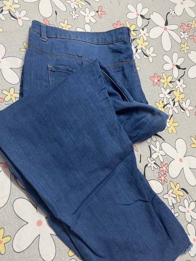 Max Plus Size Relaxed Fit Jeans