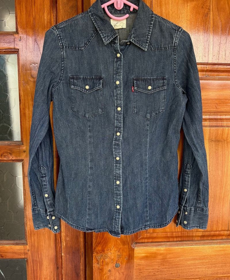 Levi,S  Denim Shirt