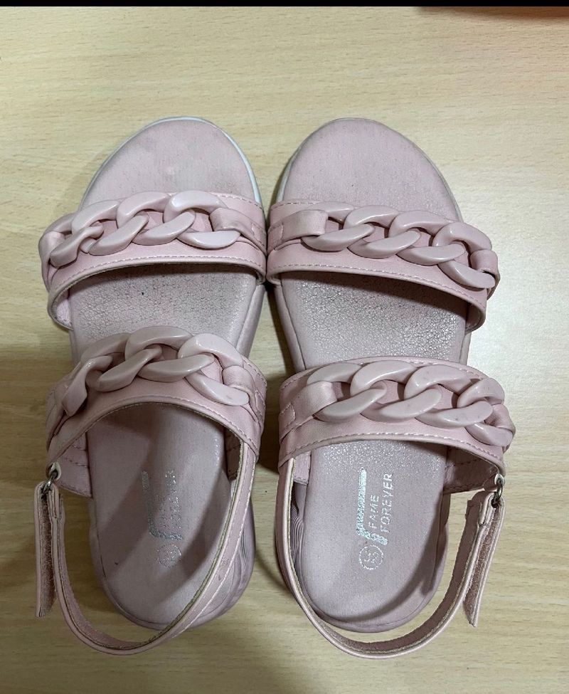 Fame Forever Beautiful Pink Sandal Size 32