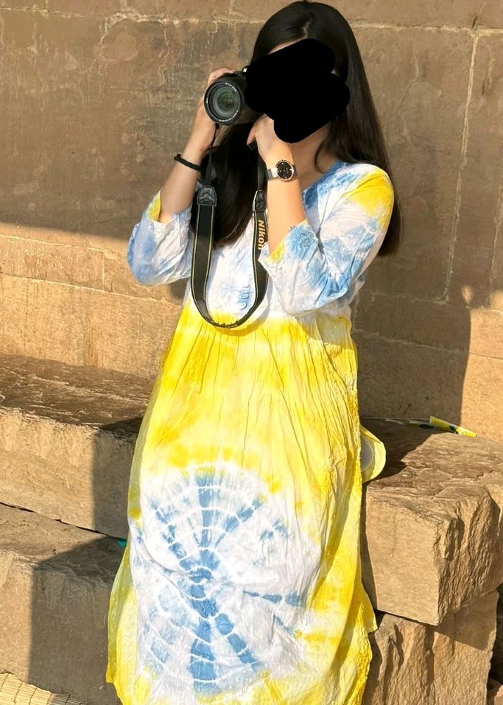 Dye Blue/yellow Chikankari Kurti