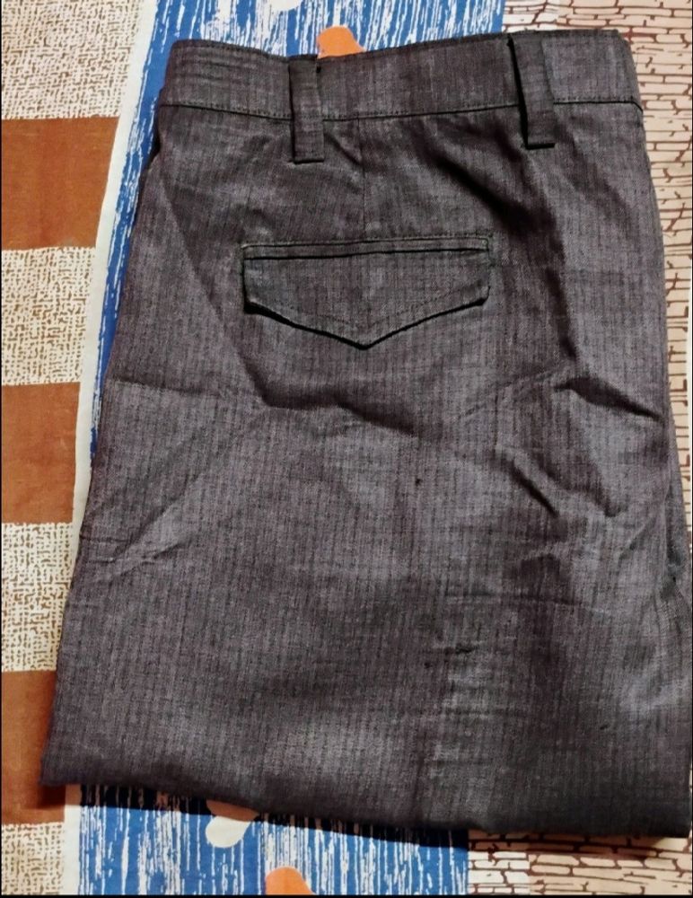 Size : 42"in ( Men's Formal Pant)