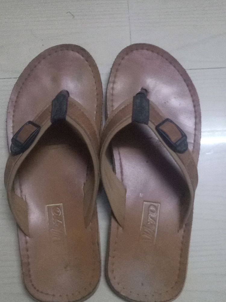 Trendy/Casual/ Everytime/ Daily Wear Slippers Sale