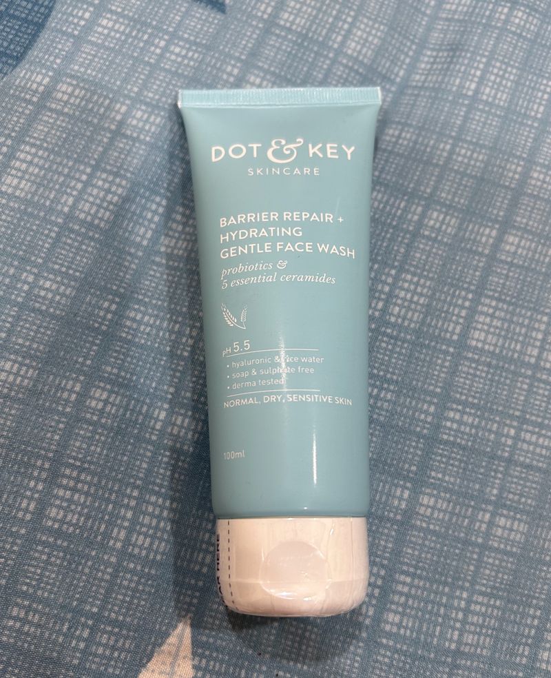 Dot & Key Barrier Repair Facewash