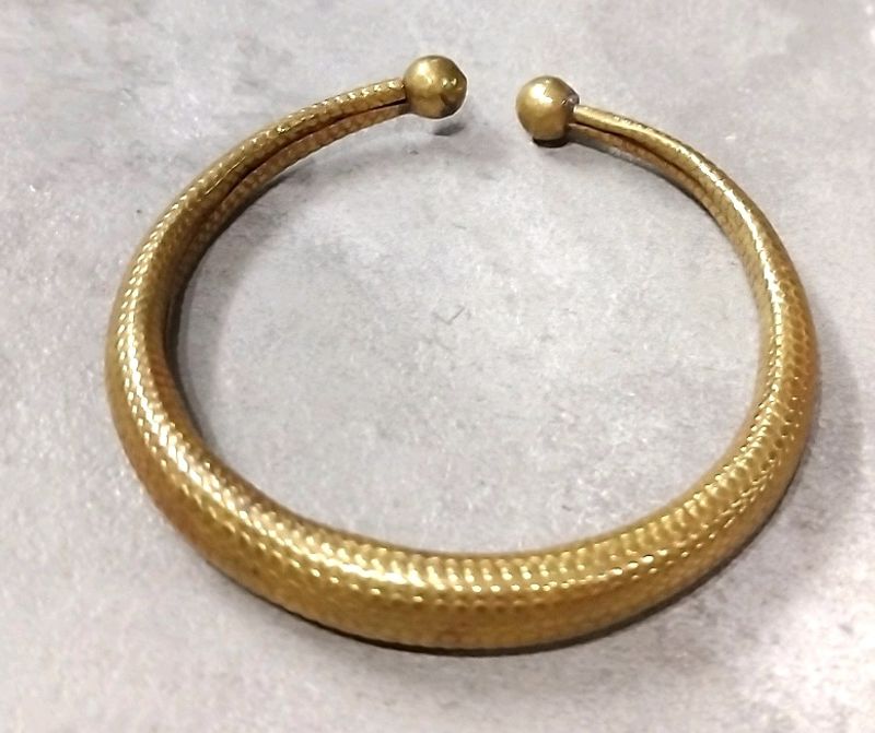 Artificial Bangle Gold Brass Colour