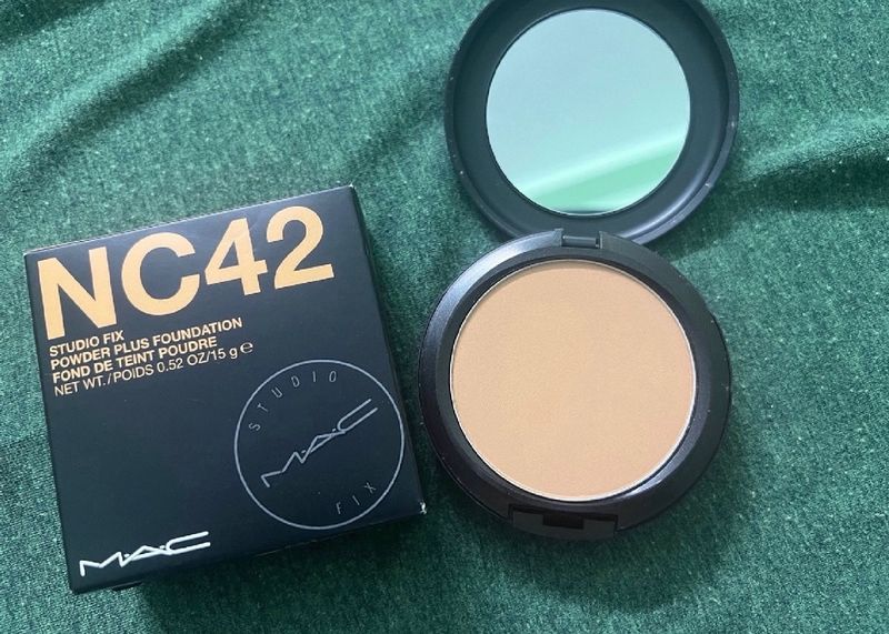 MAC NC 42 Studio Fix Compact