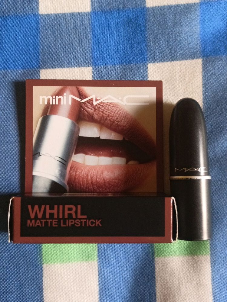 M.A.C Mini Lipstick "Whirl"