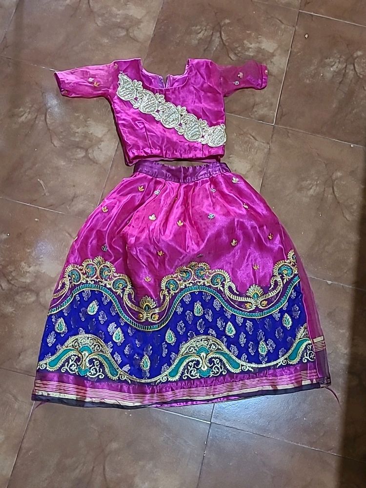 Ethnic To Skirt (Lehanga) Without Dupatta Organza