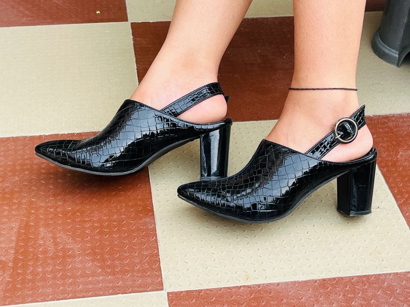 Black Heels For Women