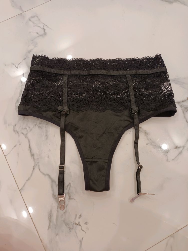 Shein Brief