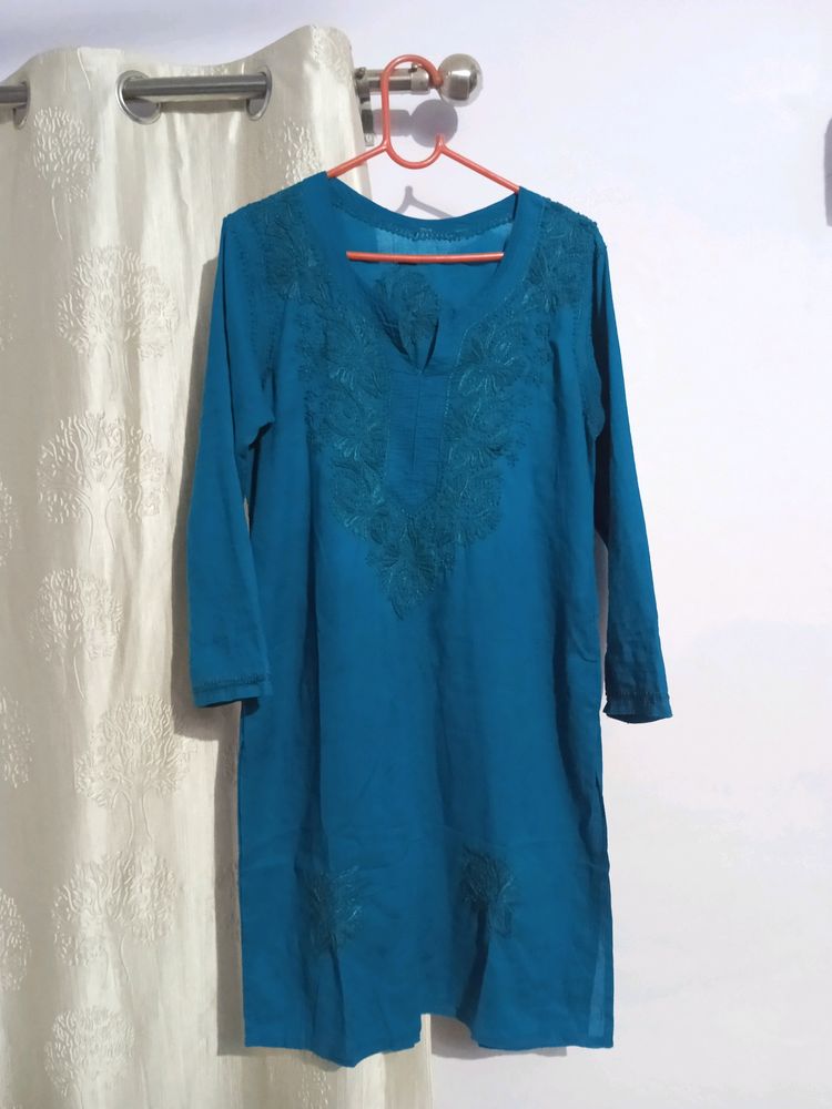 Cotton Chikankari Kurti