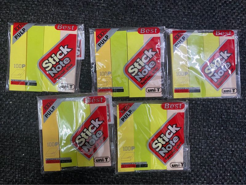 Pack Of 5 Sticky Notes - Each Pkt -4 Sticks