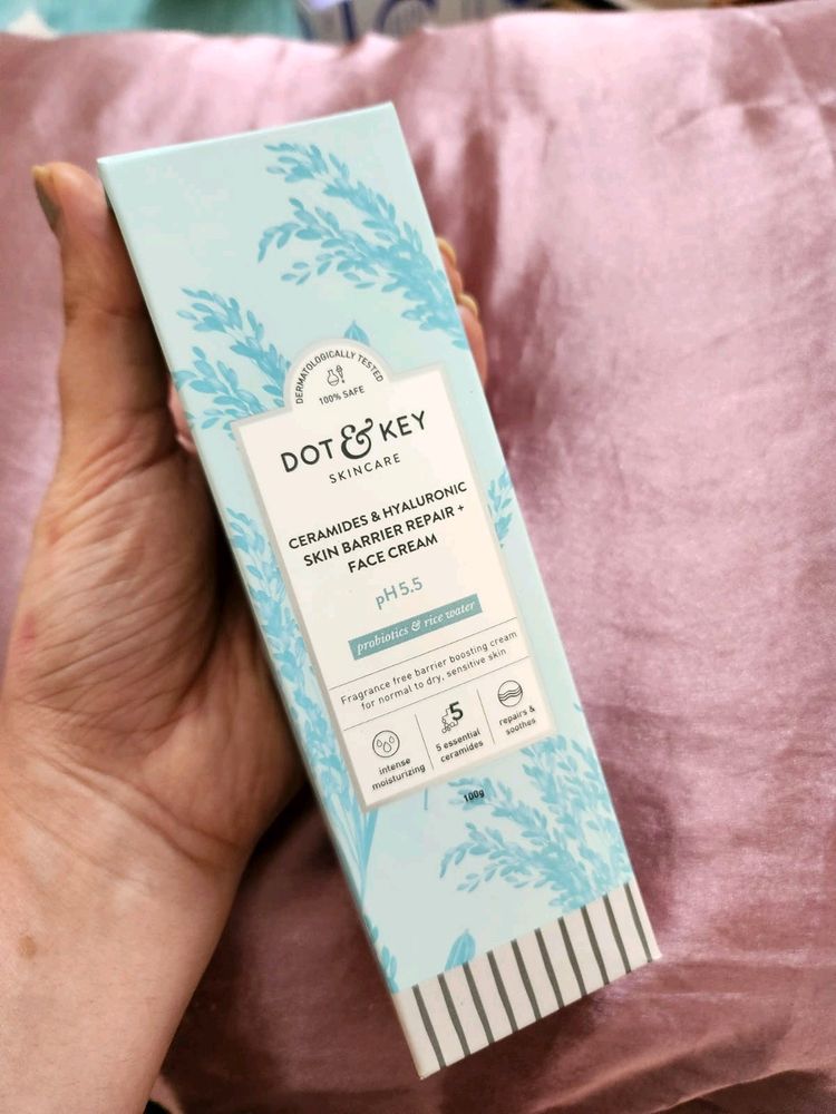 DOT & KEY Face Moisturiser